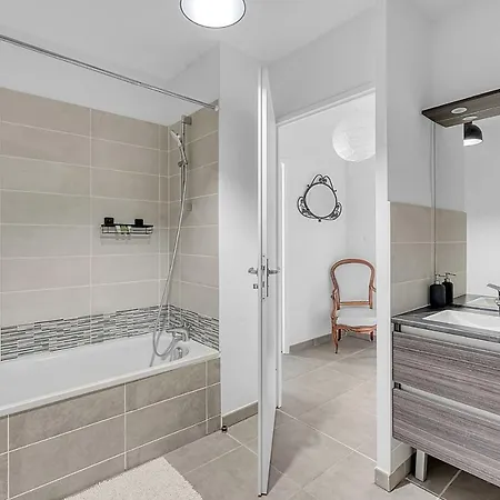 Beautiful And Spacious At 19 Min From Downtown Апартаменты Тулуза